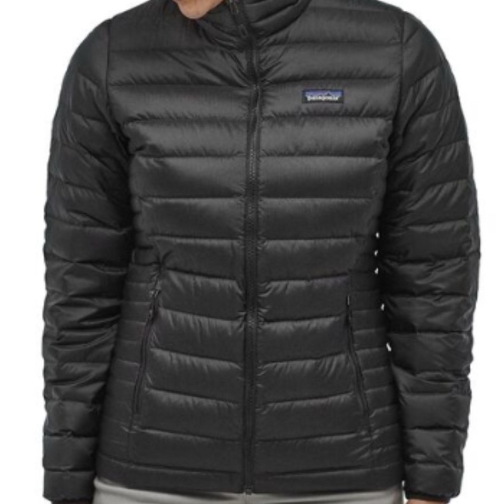 Patagonia Women's Black lightly down jacket size S